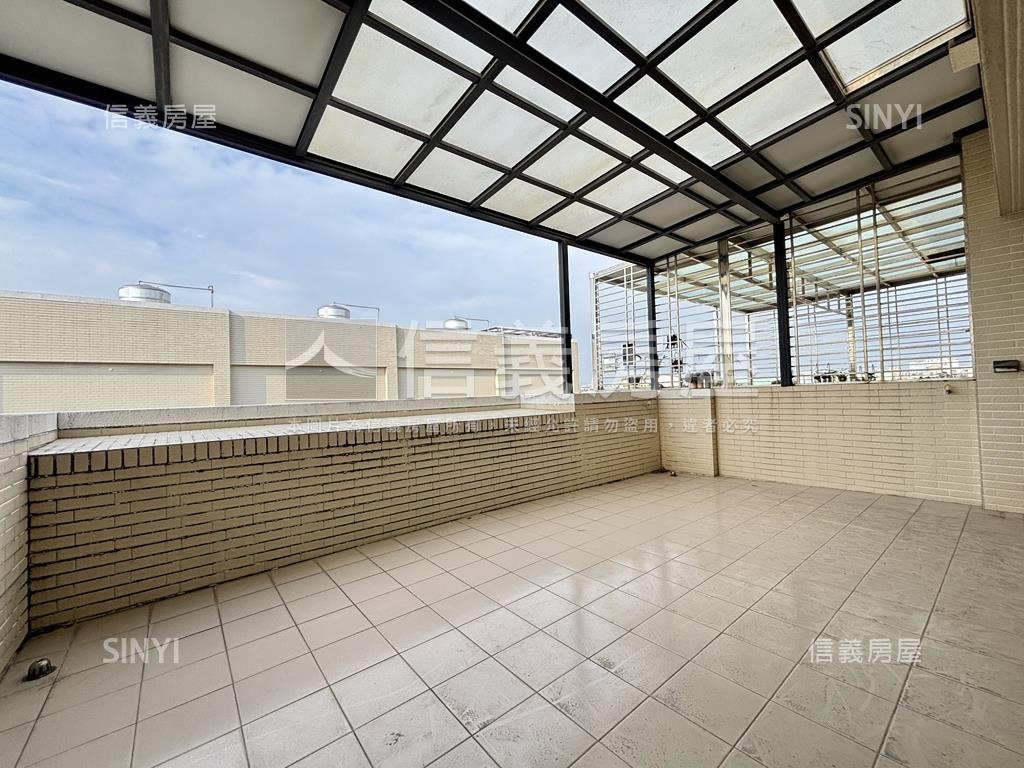 近科工區海嶼藍雙車別墅房屋室內格局與周邊環境