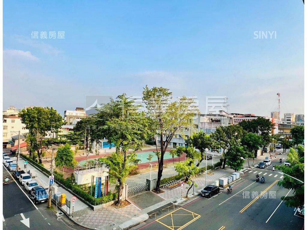 近捷運車站屋況佳熱鬧透店房屋室內格局與周邊環境