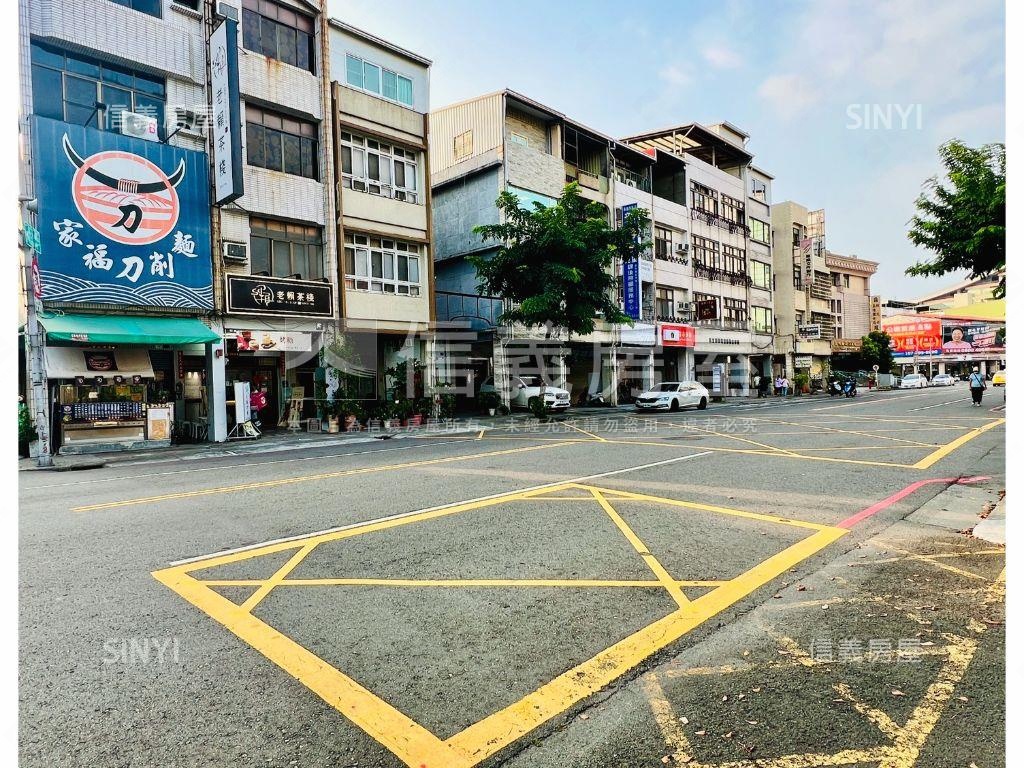 近捷運車站屋況佳熱鬧透店房屋室內格局與周邊環境