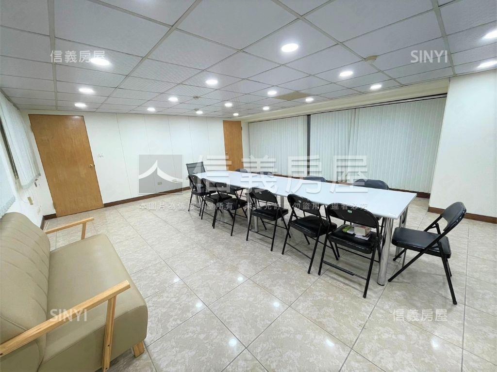 知名企業正永華路店面房屋室內格局與周邊環境