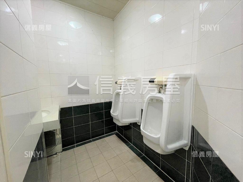 知名企業正永華路店面房屋室內格局與周邊環境