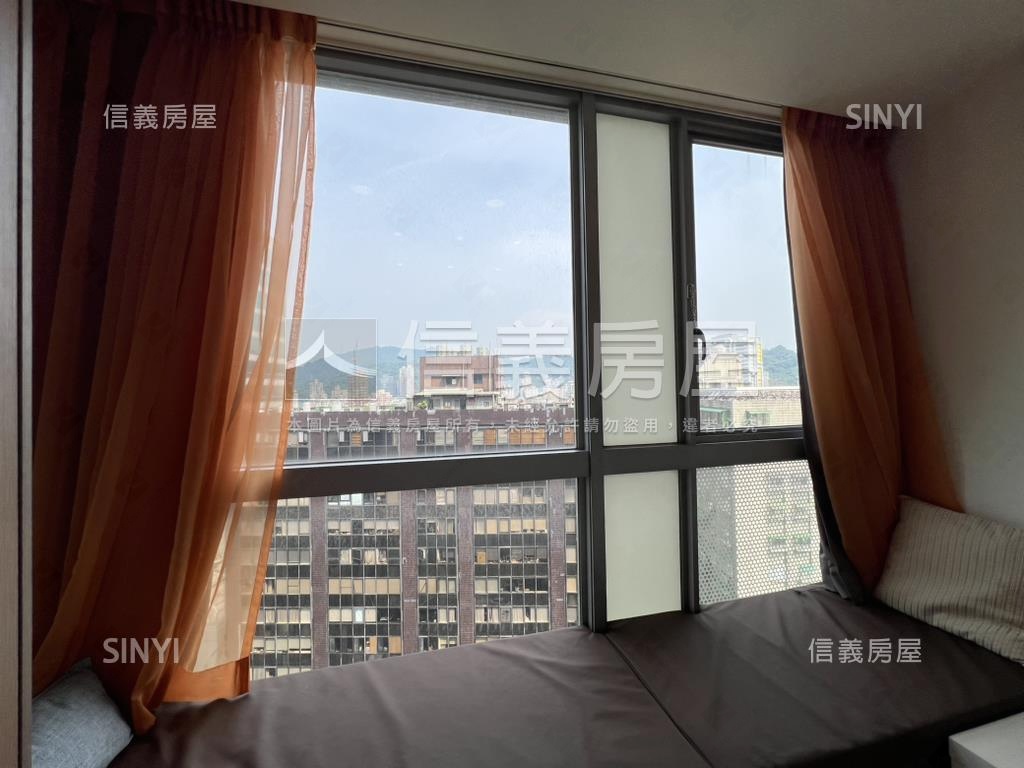Ｗ１１０高樓景專任可看屋房屋室內格局與周邊環境