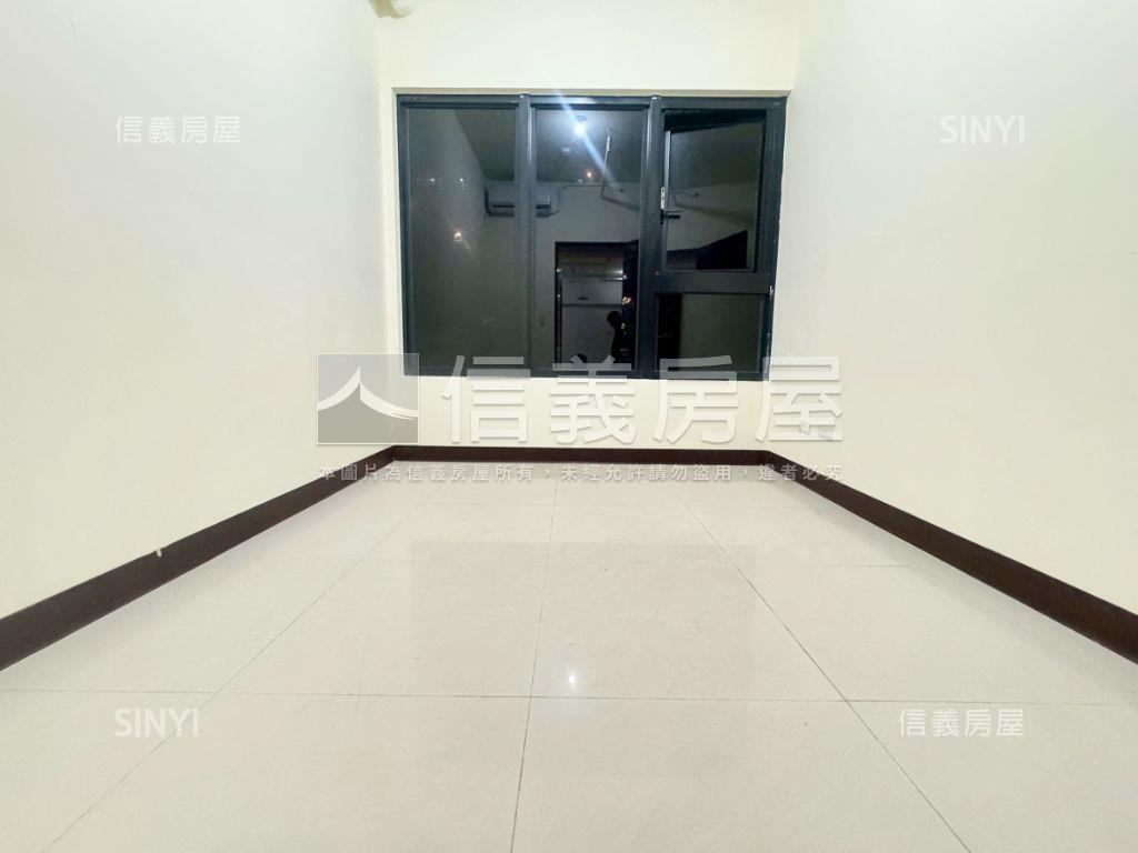 海洋都心Ⅱ。高樓３房房屋室內格局與周邊環境