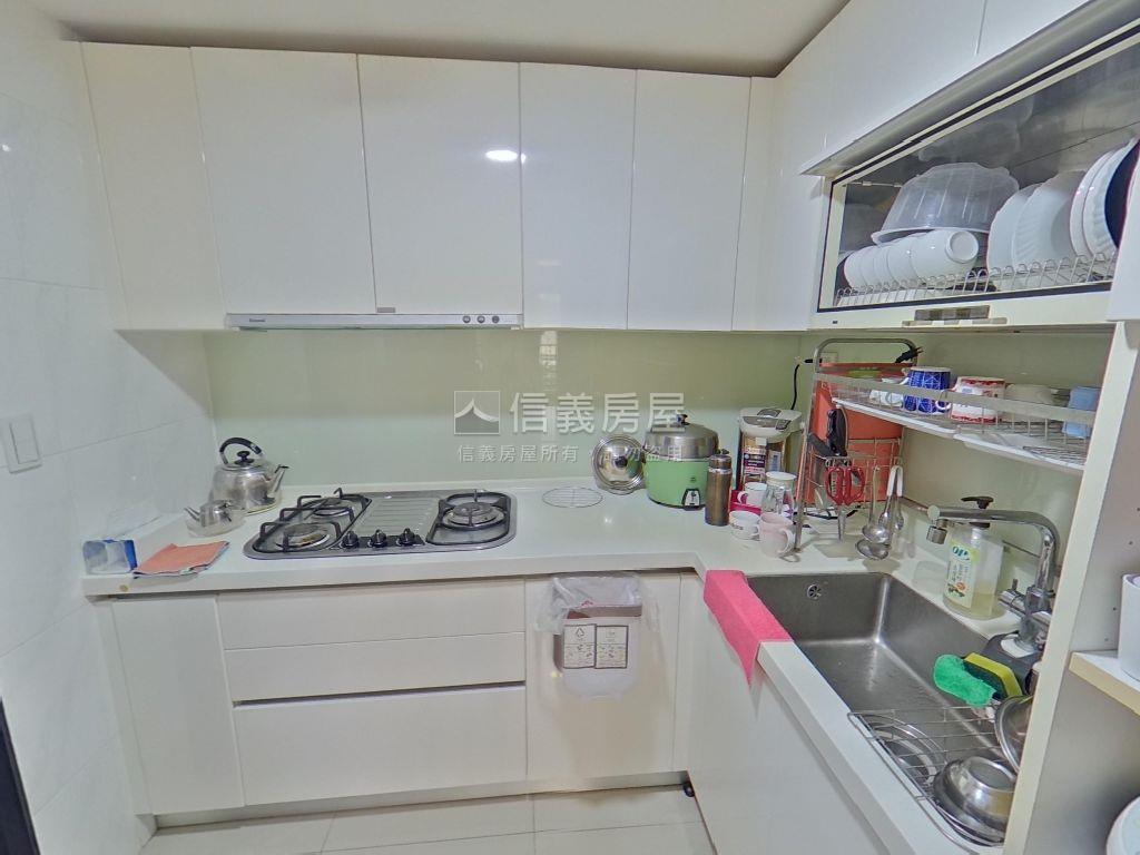 興大里美私藏美屋房屋室內格局與周邊環境