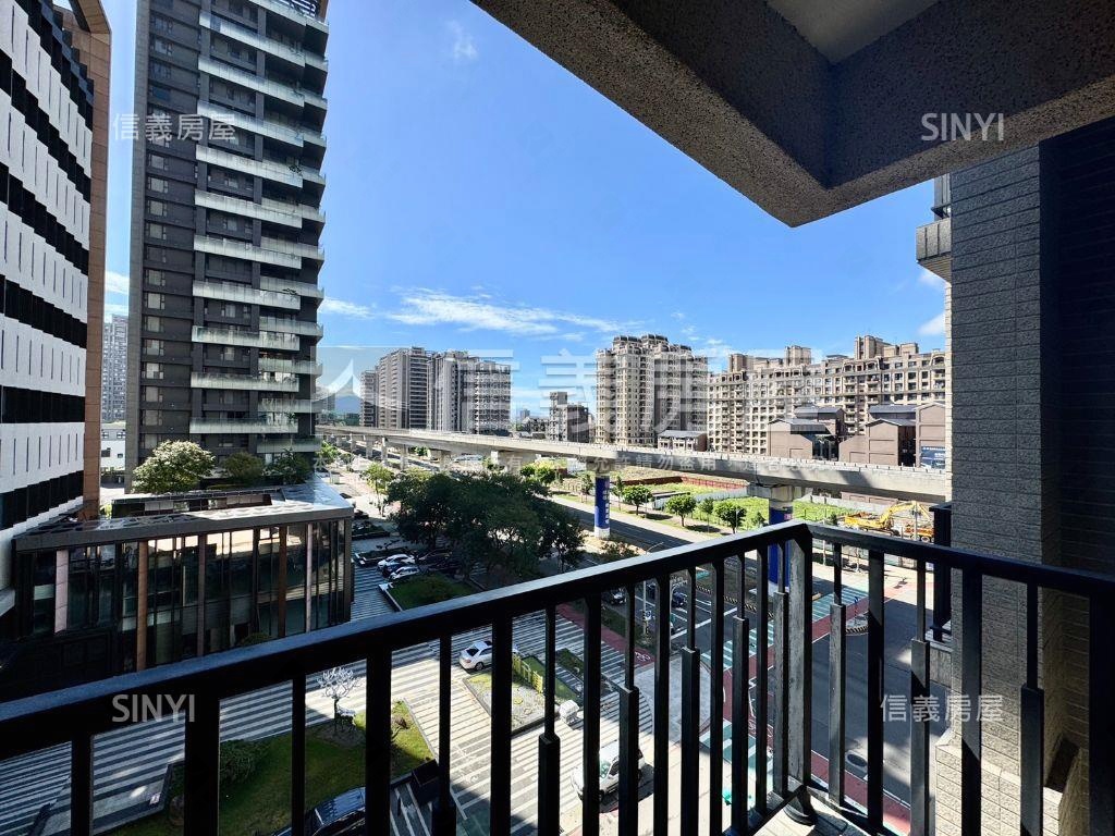 輕屋齡福爾摩沙兩房車位房屋室內格局與周邊環境