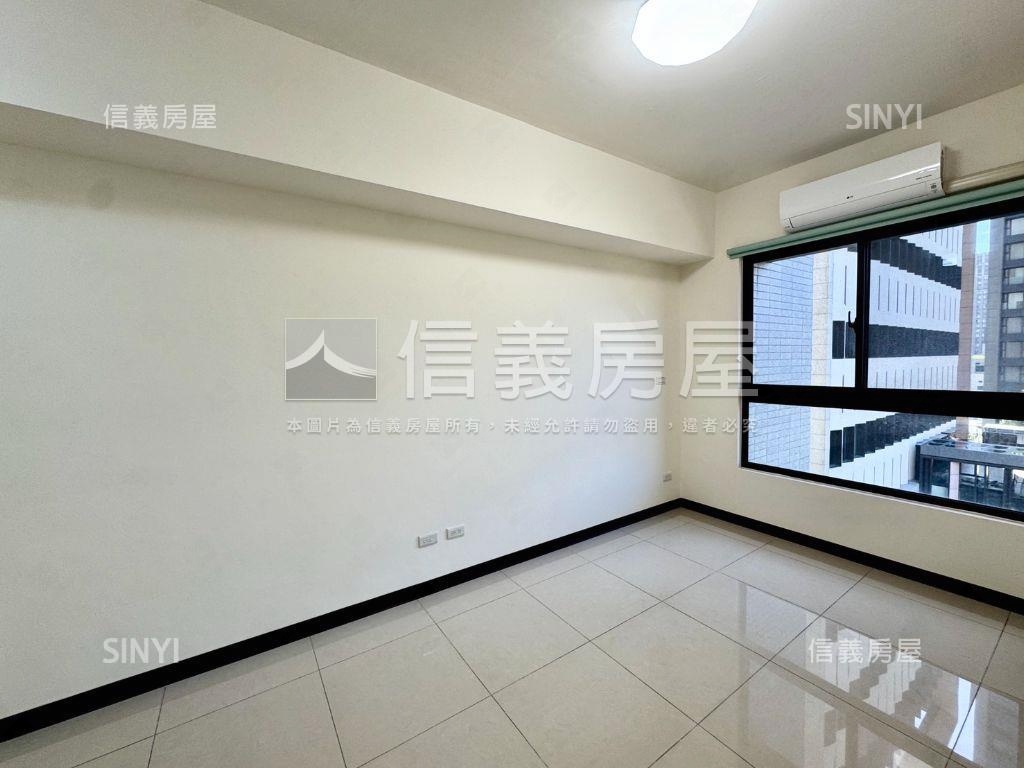 輕屋齡福爾摩沙兩房車位房屋室內格局與周邊環境