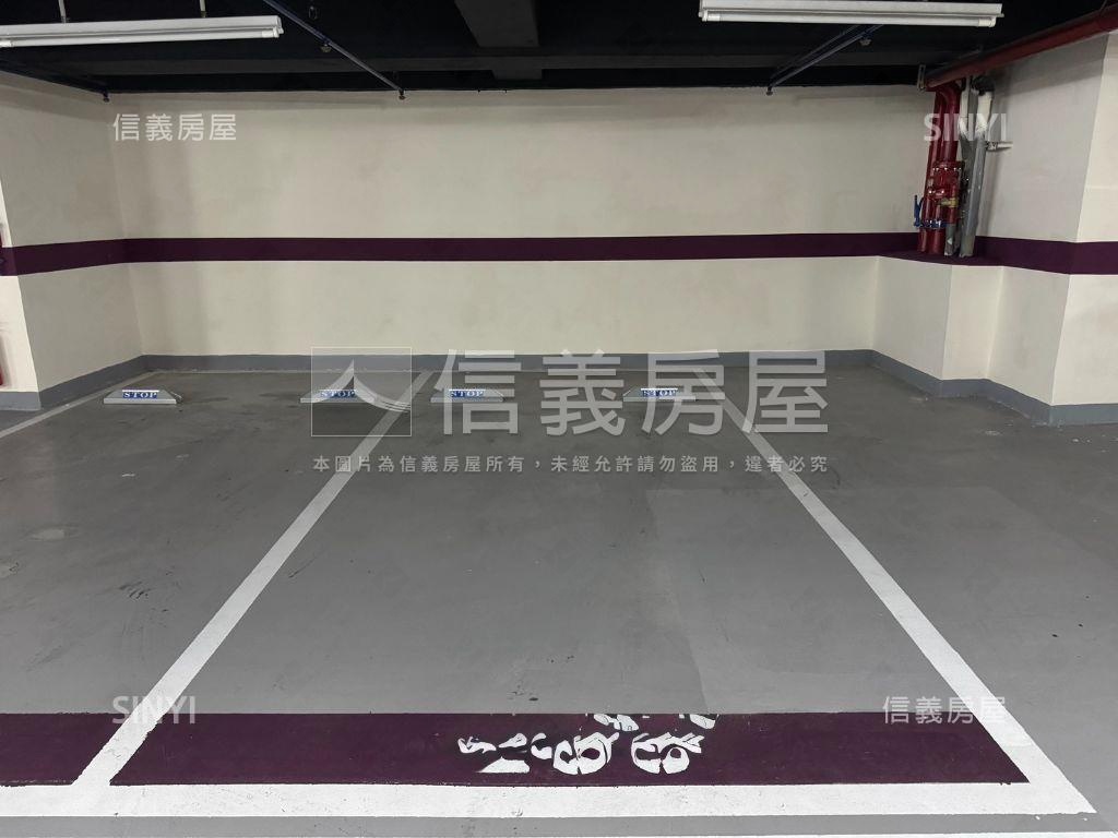 輕屋齡福爾摩沙兩房車位房屋室內格局與周邊環境