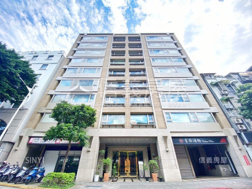 大陸工程☆捷運挑高金店辦房屋室內格局與周邊環境