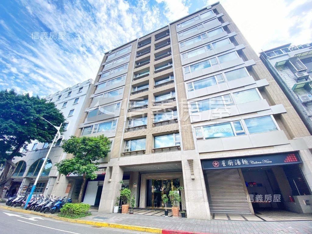 大陸工程☆捷運挑高金店辦房屋室內格局與周邊環境