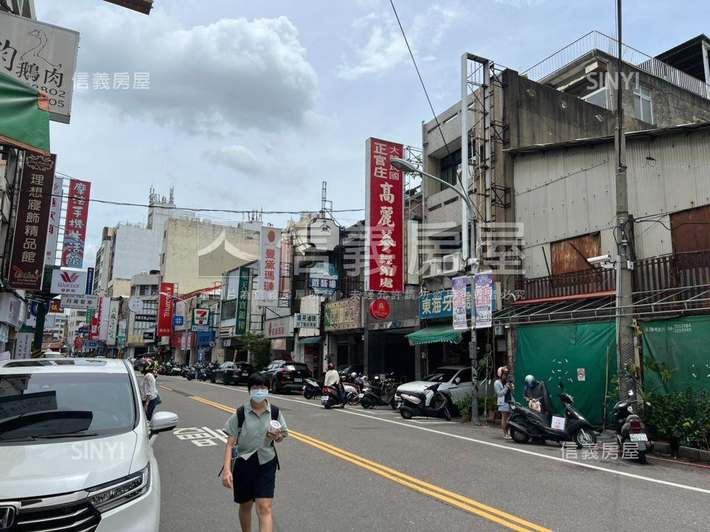 專任永樂地下商場整合１５房屋室內格局與周邊環境