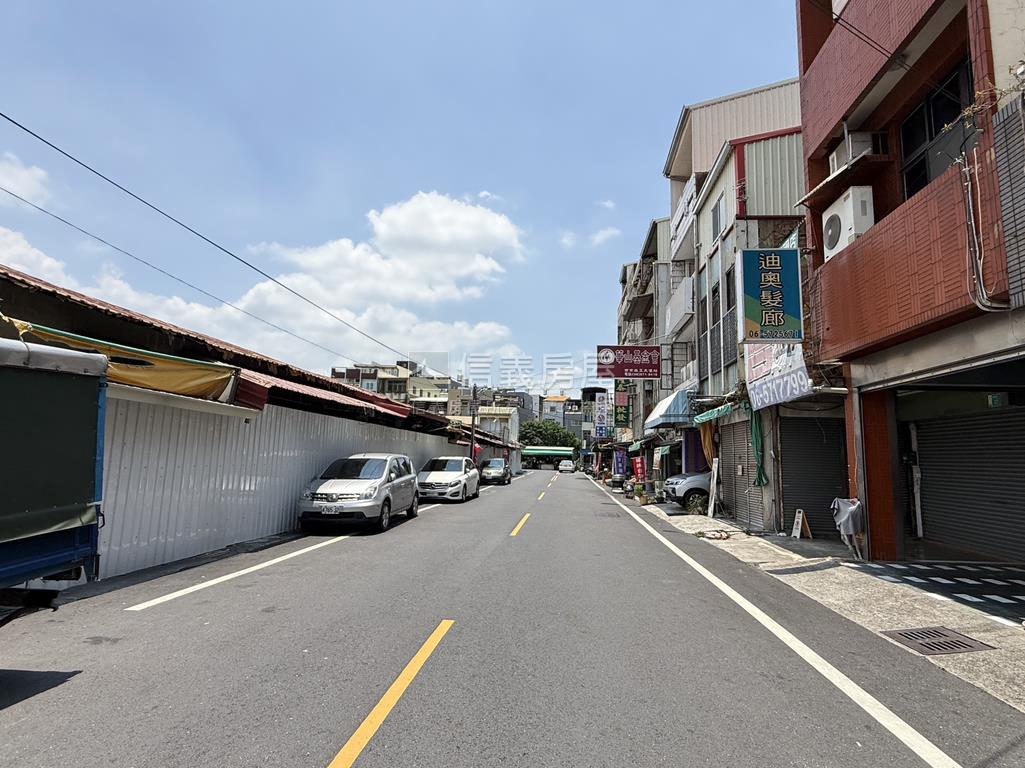 麻豆平等路正路大坪透店房屋室內格局與周邊環境