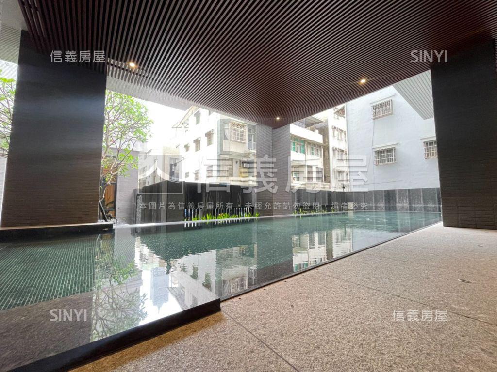 聯上鉑麗精美兩房車位房屋室內格局與周邊環境