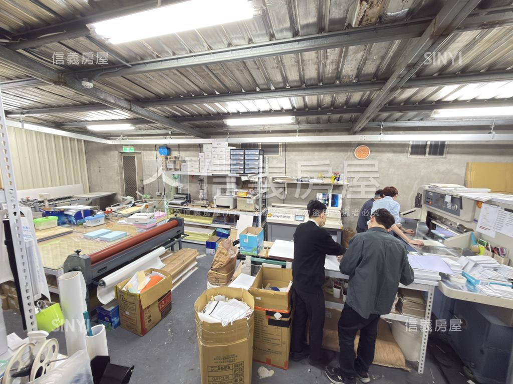 南京復興稀有一樓附車位房屋室內格局與周邊環境