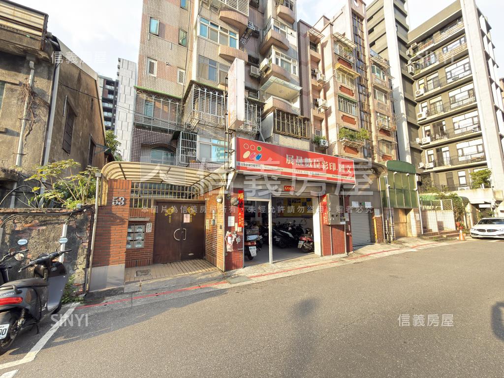 南京復興稀有一樓附車位房屋室內格局與周邊環境