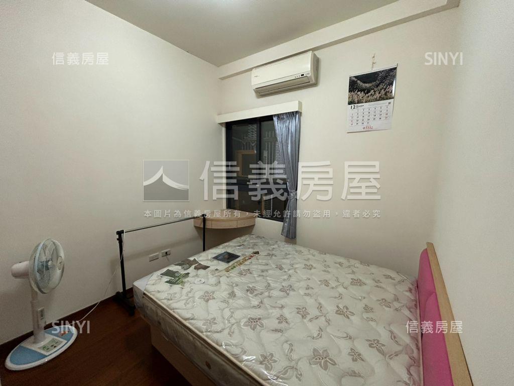 西門稀有三房車位房屋室內格局與周邊環境