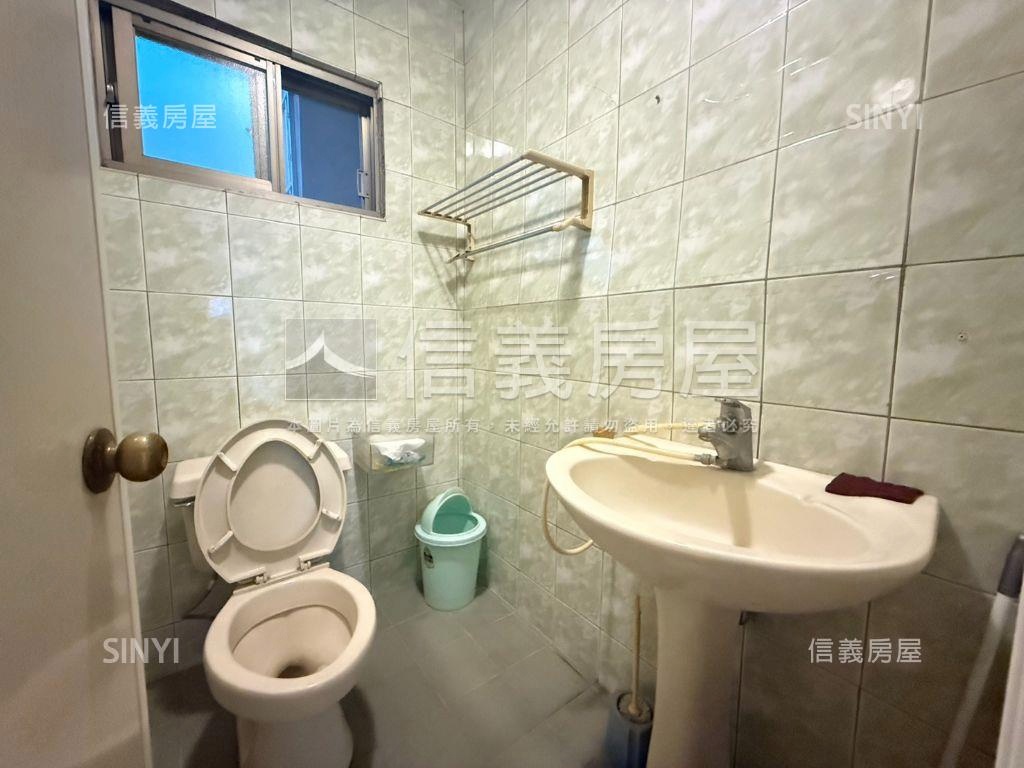 家綠寶ｘ一級棒社區型透天房屋室內格局與周邊環境