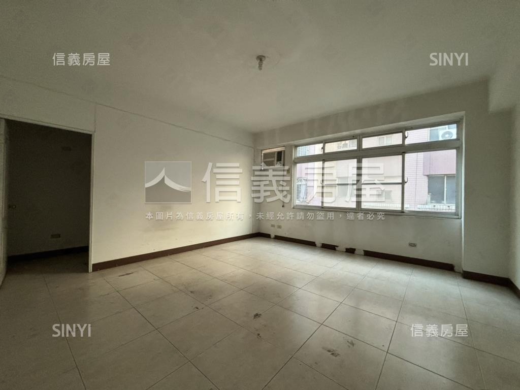 后安路‧面寬角店房屋室內格局與周邊環境