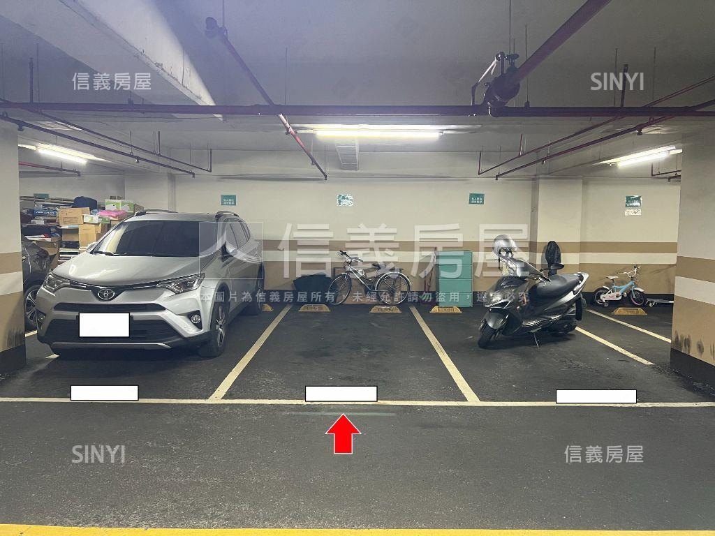 愛樂歐風綠意二房車位房屋室內格局與周邊環境