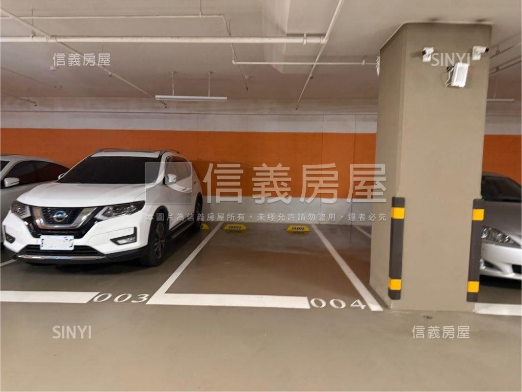 華固ＳＯＨＯ坡平車位房屋室內格局與周邊環境