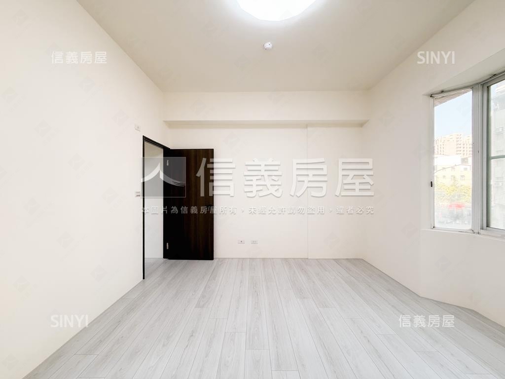 近河堤商圈三房車位房屋室內格局與周邊環境