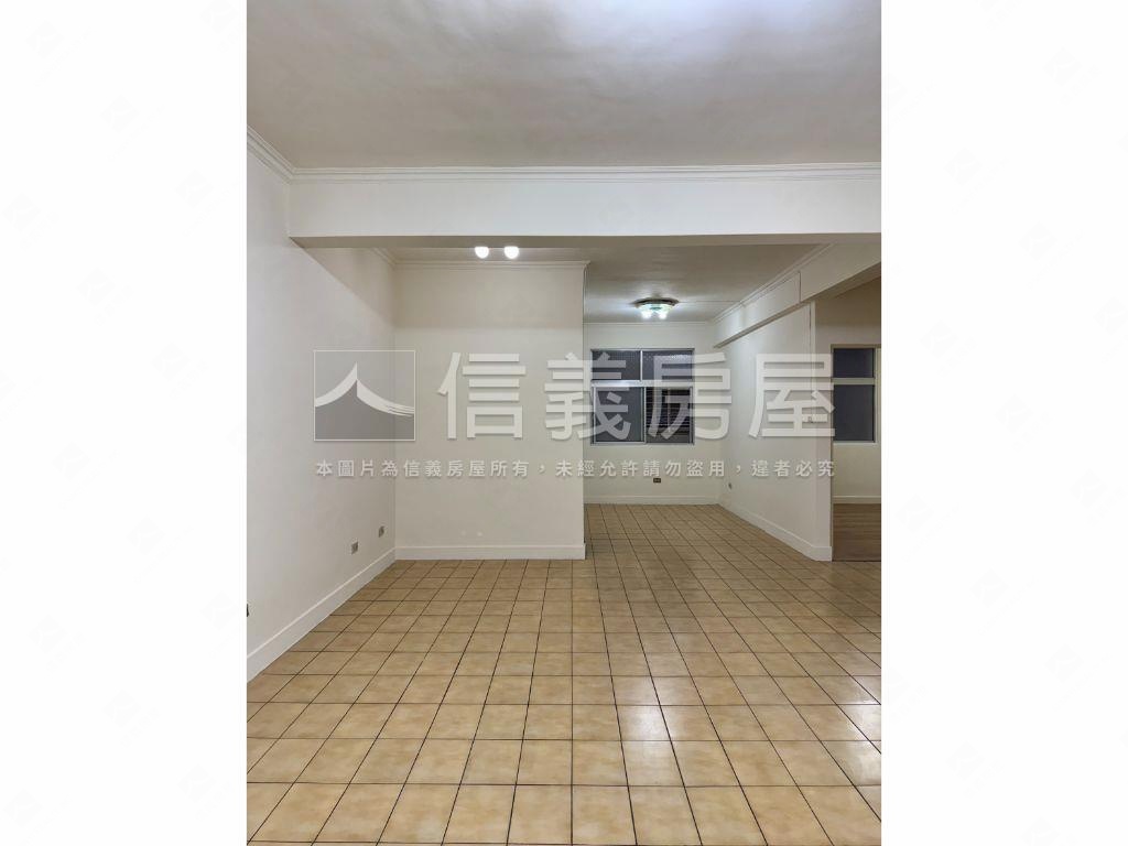 低總價捷運大空間美寓房屋室內格局與周邊環境