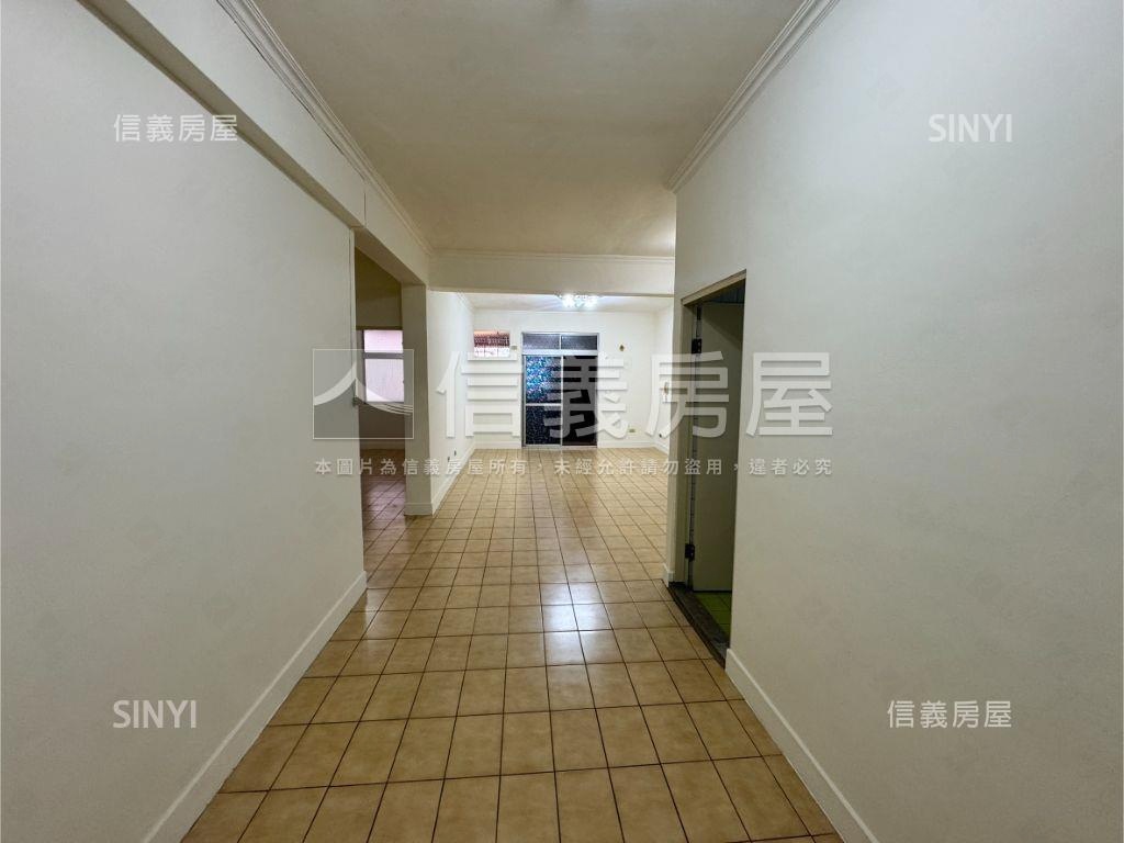 低總價捷運大空間美寓房屋室內格局與周邊環境