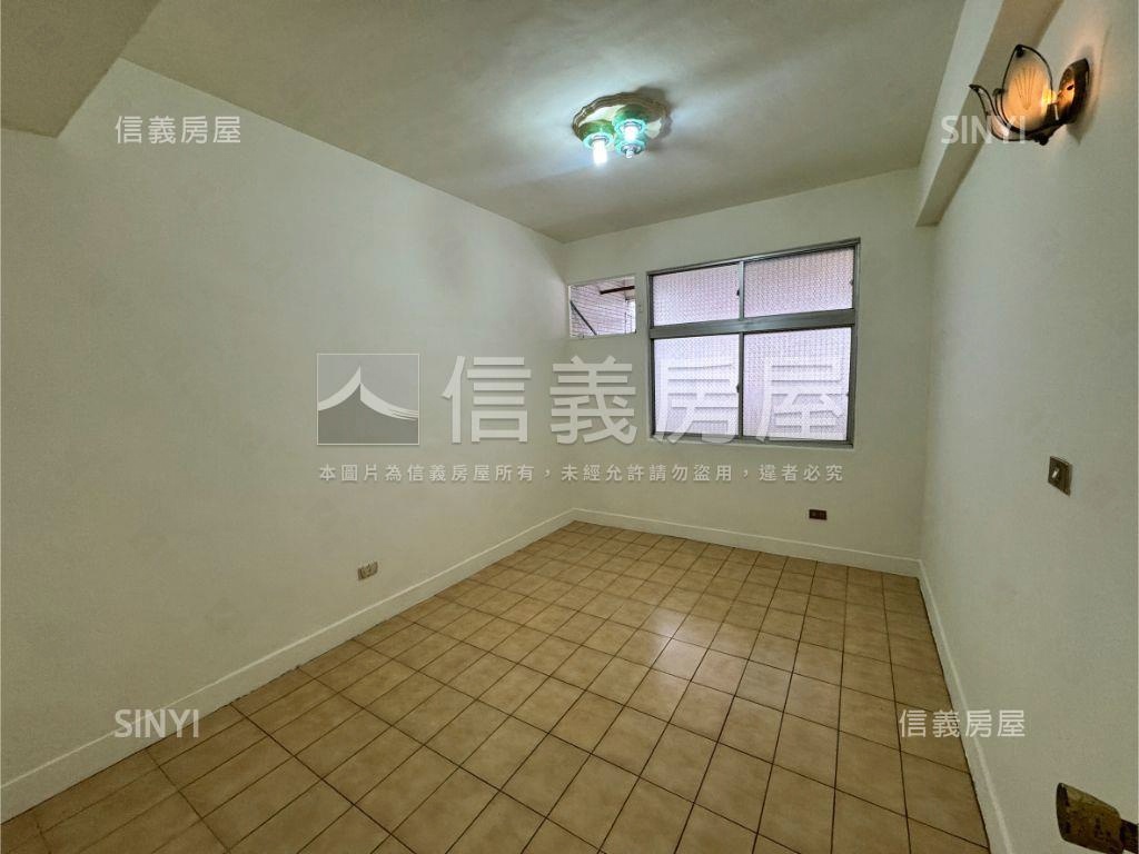 低總價捷運大空間美寓房屋室內格局與周邊環境