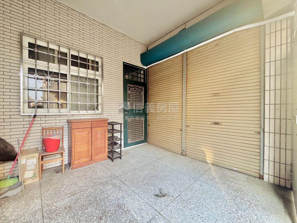 免兩千萬１２米路透店房屋室內格局與周邊環境