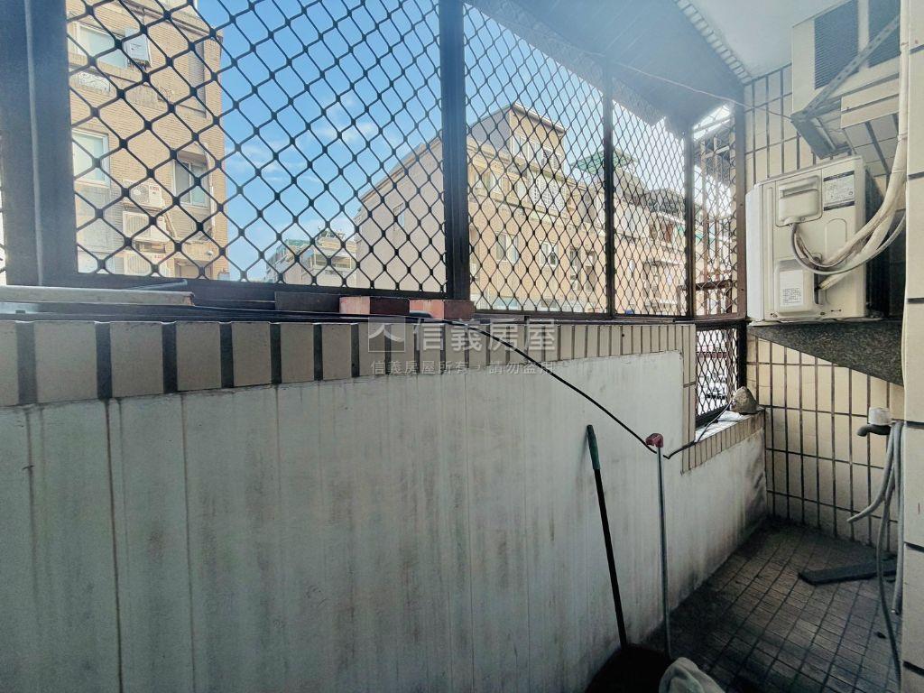 免兩千萬１２米路透店房屋室內格局與周邊環境