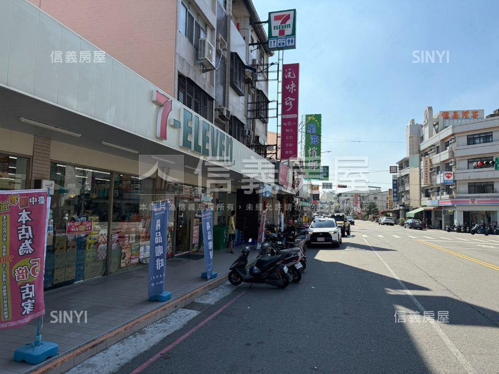 【大面寬車庫】裝潢美別墅房屋室內格局與周邊環境