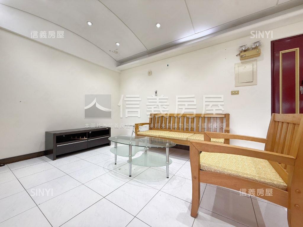 薇閣綠意山景２房房屋室內格局與周邊環境