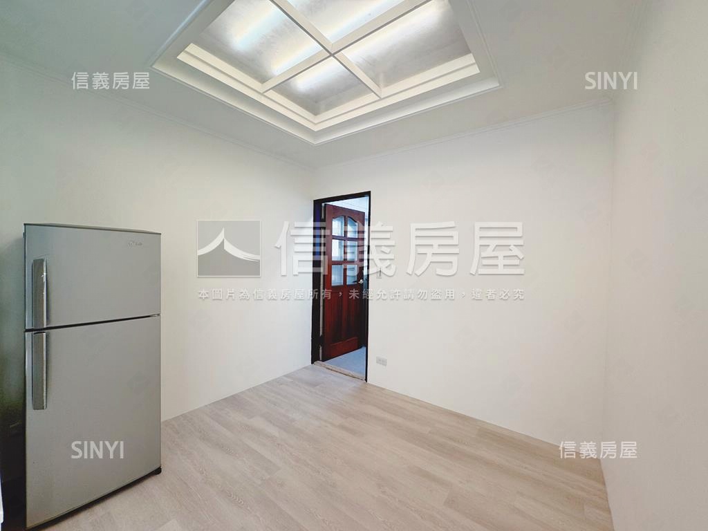 新接．全新裝潢大三房房屋室內格局與周邊環境