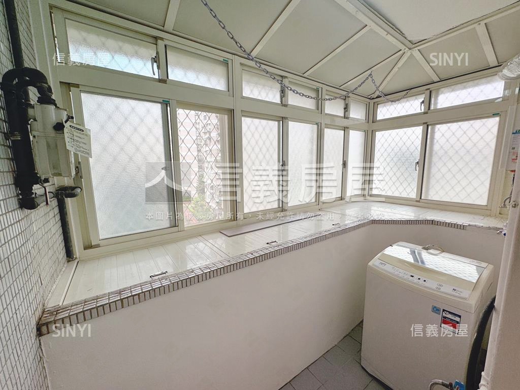 新接．全新裝潢大三房房屋室內格局與周邊環境