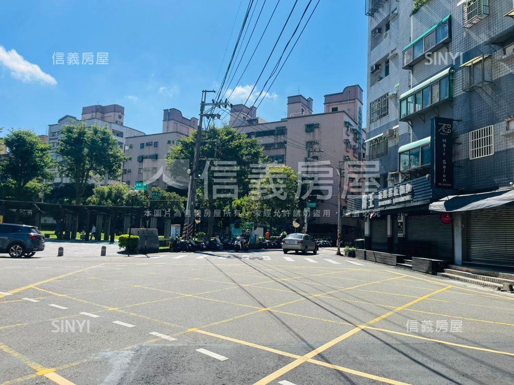忠勇街大面寬樓店房屋室內格局與周邊環境