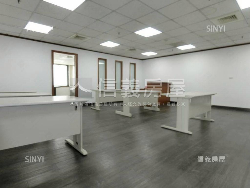 大降！龍族商業大樓房屋室內格局與周邊環境