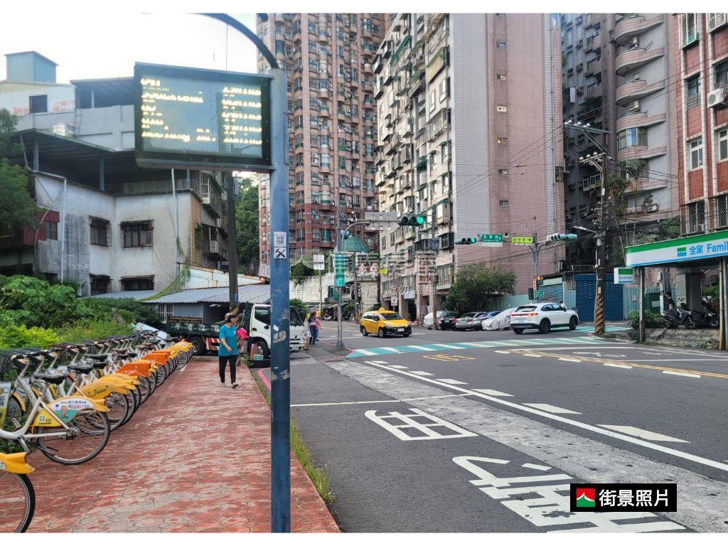 青潭國小美景電梯三房房屋室內格局與周邊環境