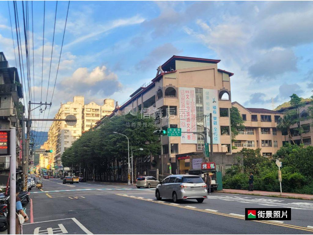 青潭國小美景電梯三房房屋室內格局與周邊環境