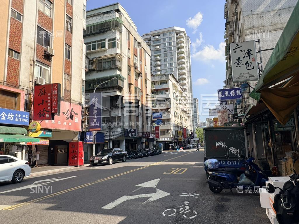 東區２１６金店誠意出售房屋室內格局與周邊環境