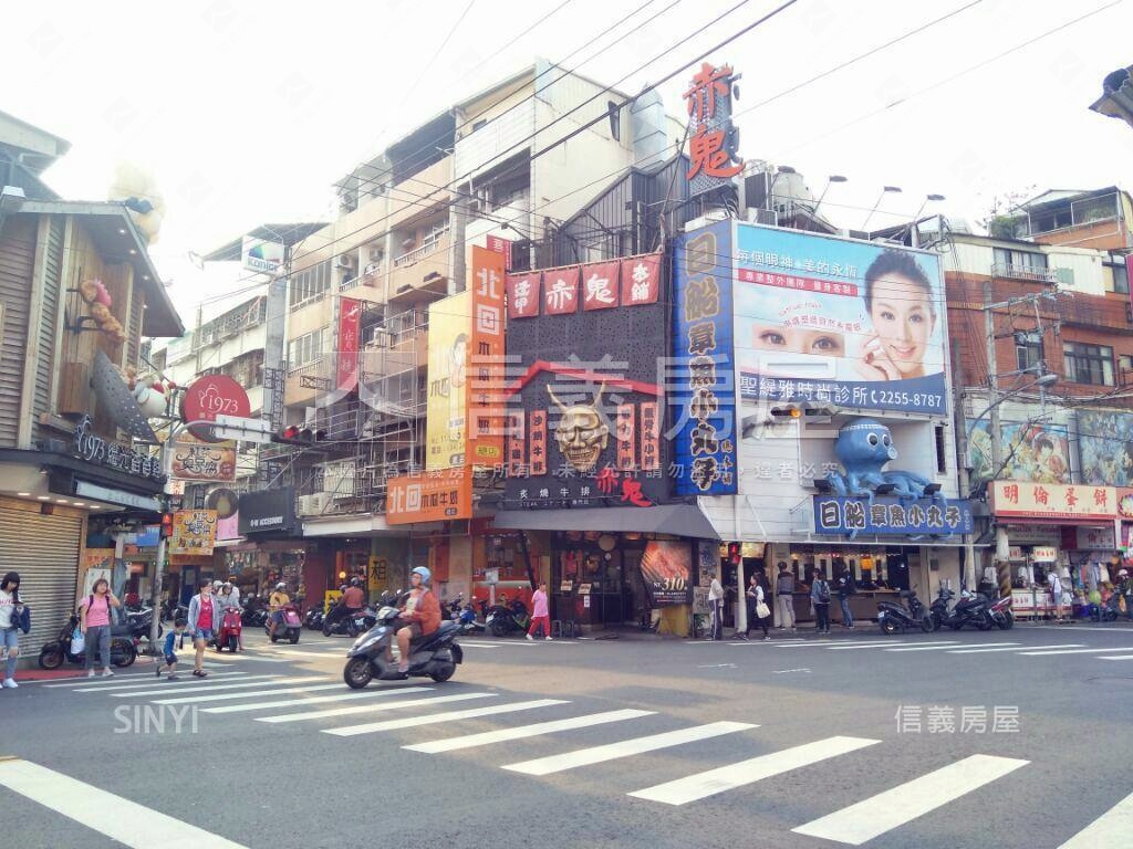 逢甲臨路角間透天店面房屋室內格局與周邊環境