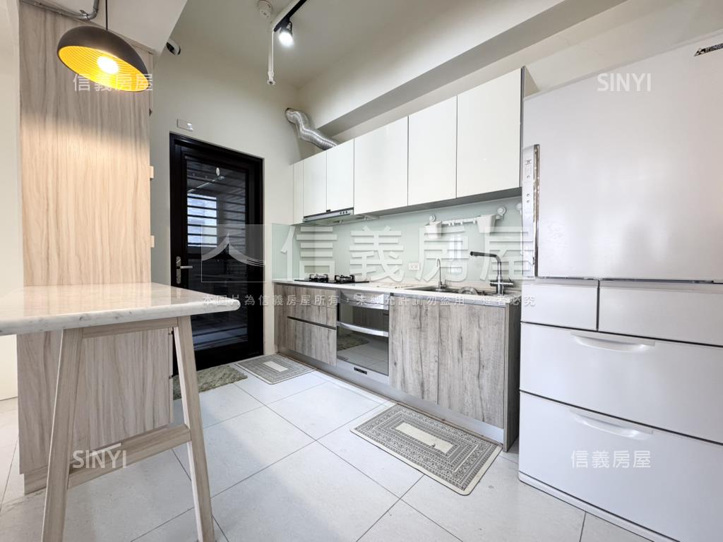 美麗華好柿稀有高樓戶房屋室內格局與周邊環境