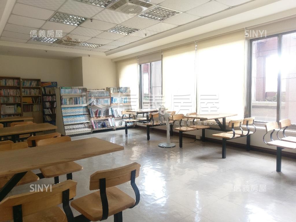 大衛道㊣樓中樓漂亮大四房房屋室內格局與周邊環境