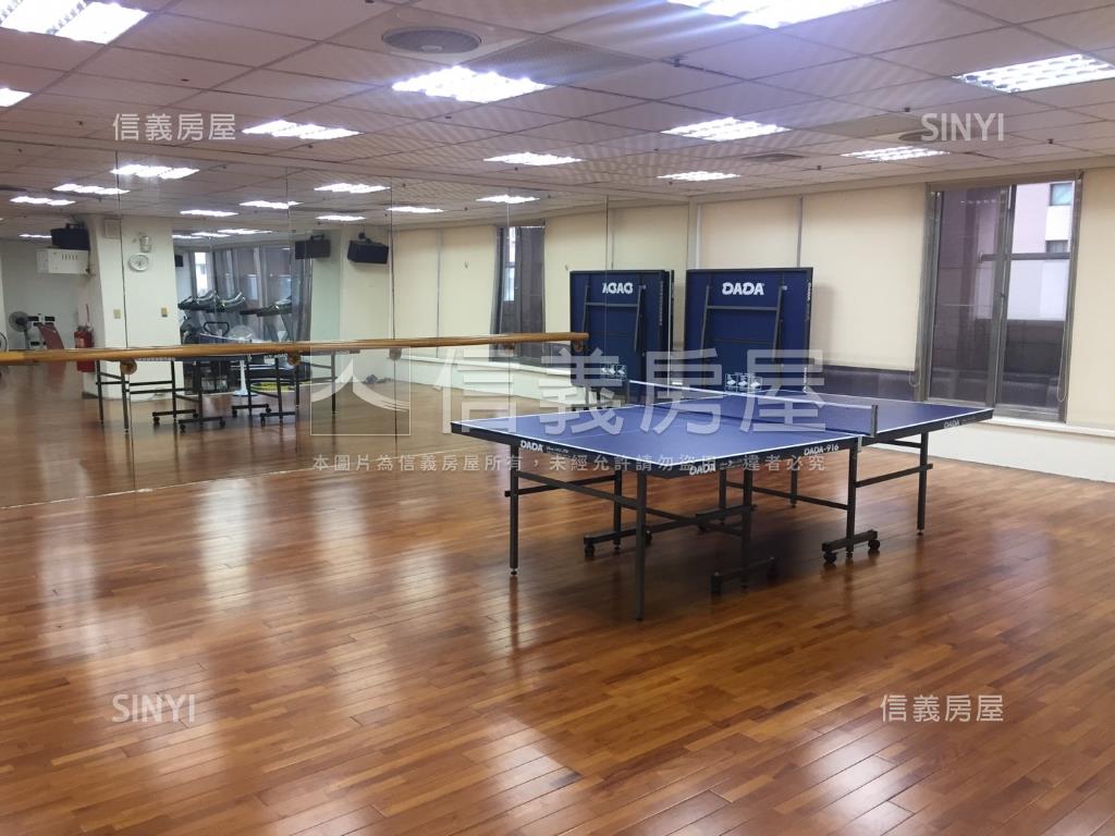 大衛道㊣樓中樓漂亮大四房房屋室內格局與周邊環境
