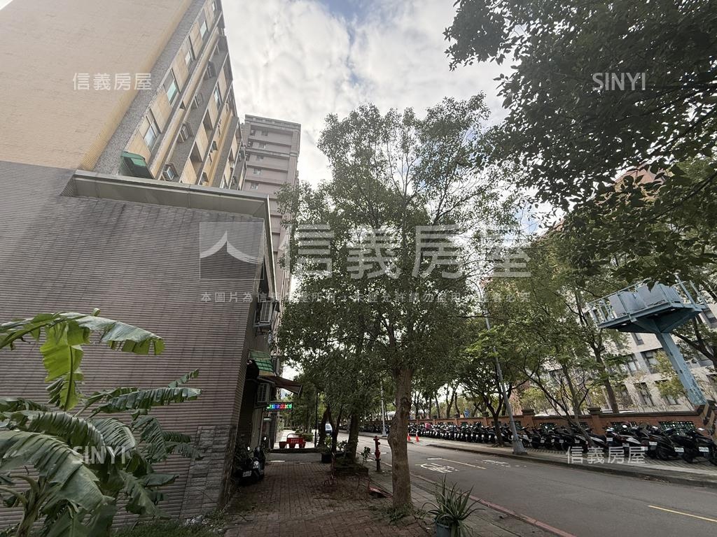 博士林套房房屋室內格局與周邊環境