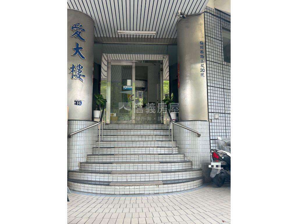視野採光小資美宅房屋室內格局與周邊環境