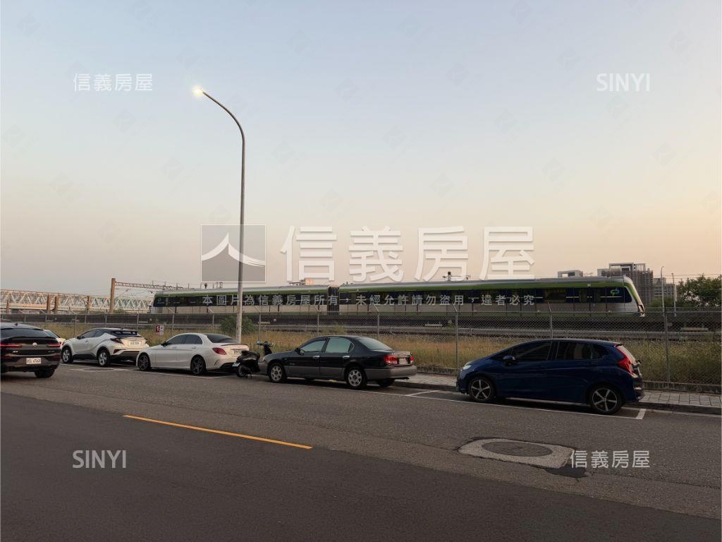 登陽ＩＣＣ商辦雙平車房屋室內格局與周邊環境