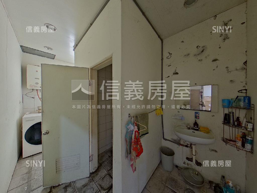 新明廠辦二樓房屋室內格局與周邊環境