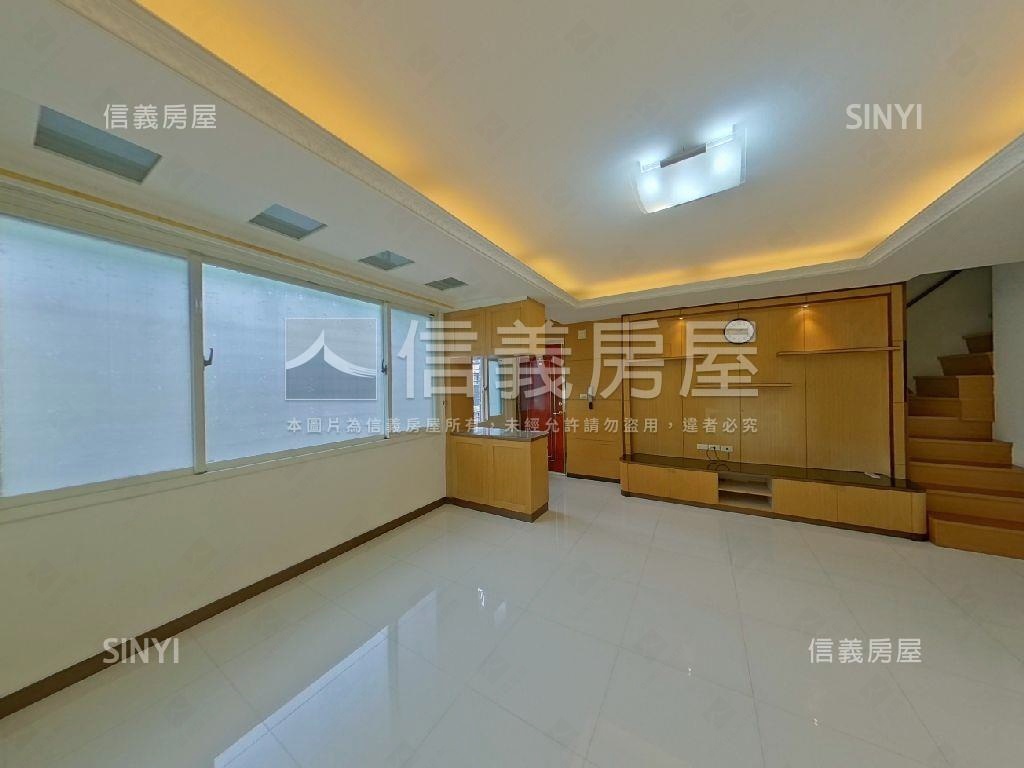 延吉街明亮頂加。美裝潢房屋室內格局與周邊環境