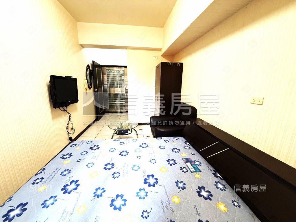 酷麗園道附陽台大套房房屋室內格局與周邊環境