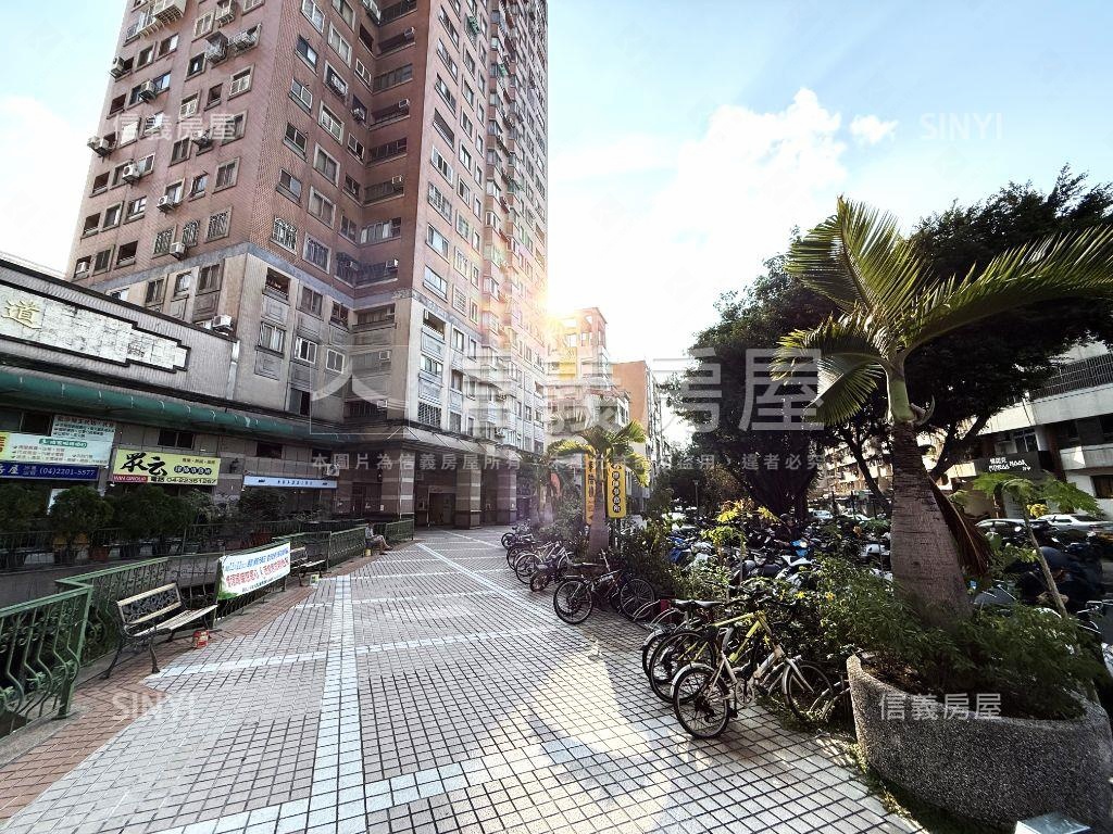 酷麗園道附陽台大套房房屋室內格局與周邊環境