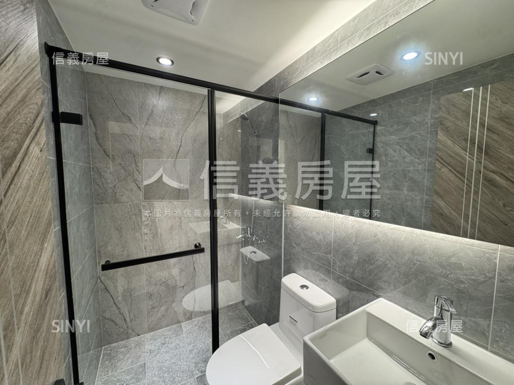 民安華廈精美三房附車位房屋室內格局與周邊環境